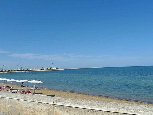 Гостиница Oasis Beach в Дении