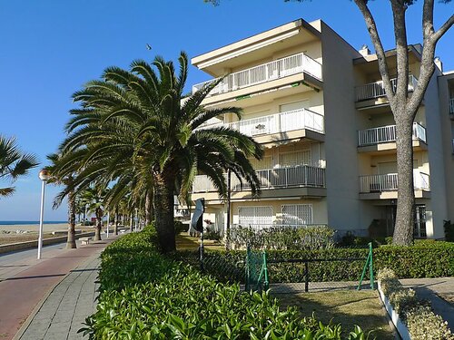 Апартаменты Apartamentos Dms 5 в Камбрильсе