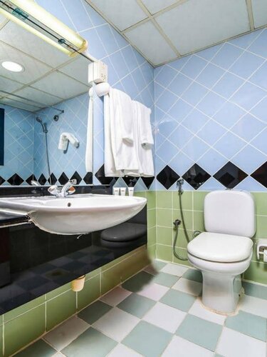 Гостиница San Marino Hotel в Дейре