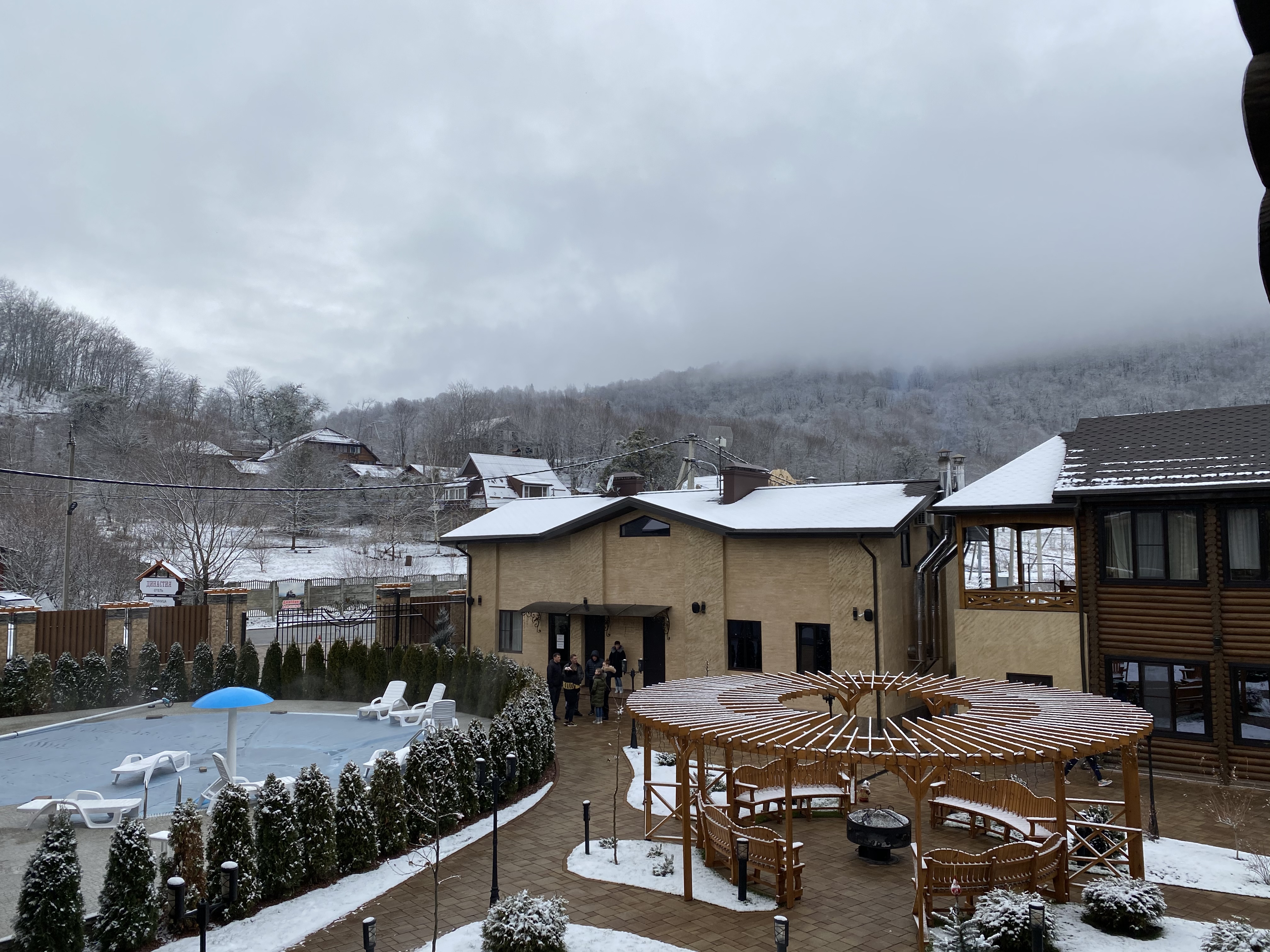 Фото Династия