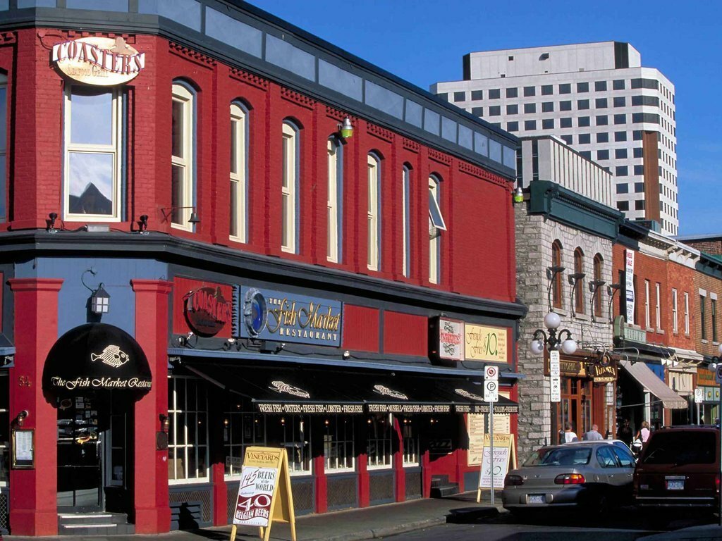 Hotel DoubleTree by Hilton Ottawa Downtown, Ottawa, photo