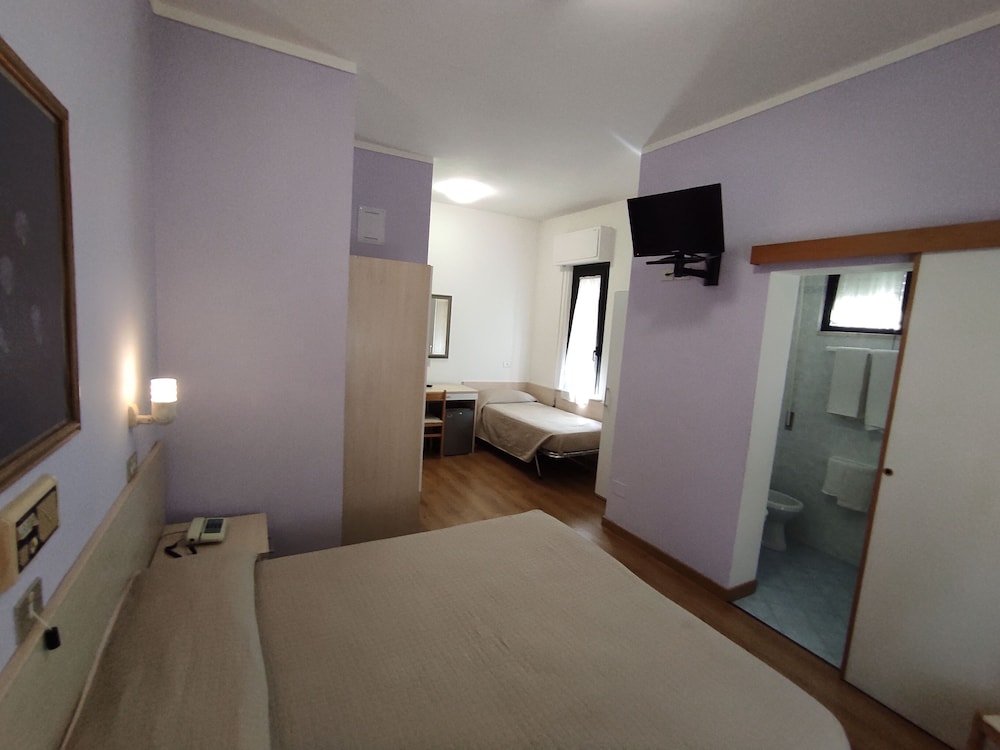 Фото Hotel Marystella