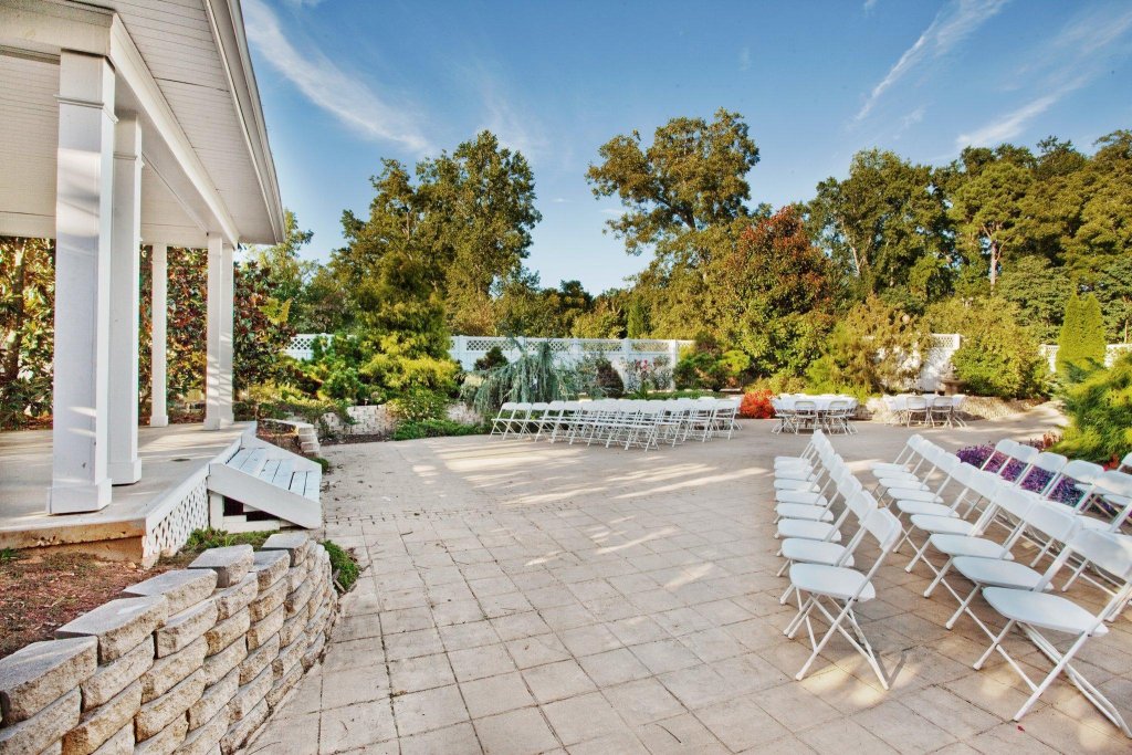 Фото Quality Inn Fayetteville near Historic Downtown Square