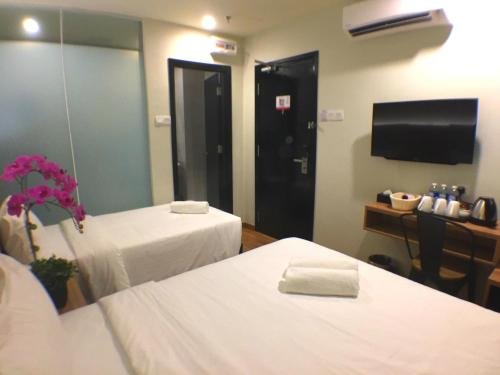 Фото Big M Hotel