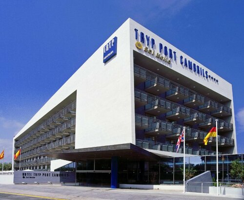 Гостиница Sol Port Cambrils в Камбрильсе