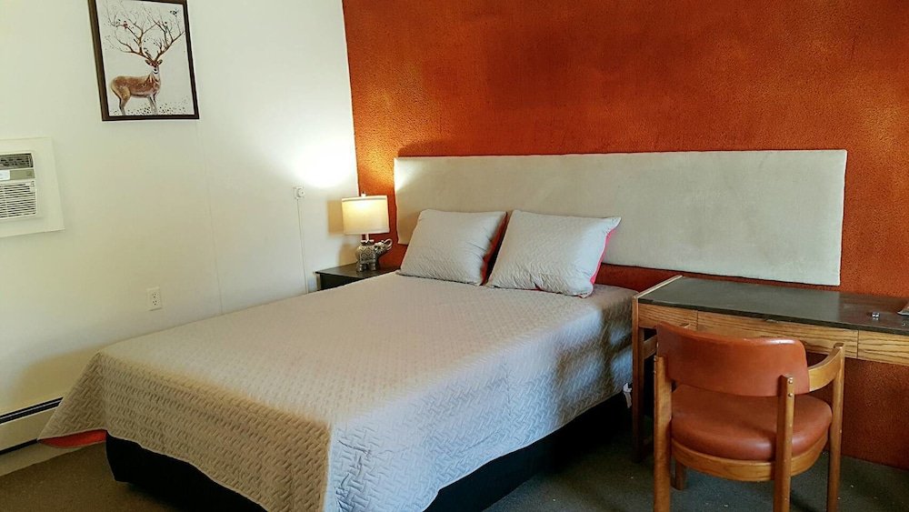 Фото Golden Arrow Motel