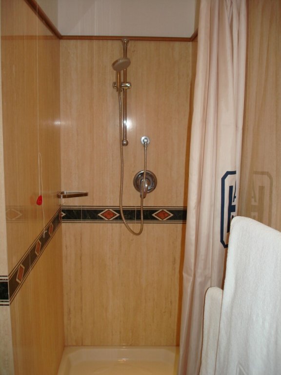 Фото Ariston