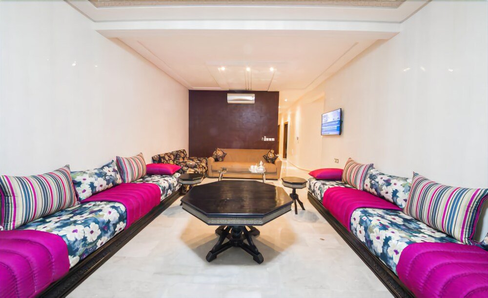 Фото Apartment 3 Rooms city center Fes