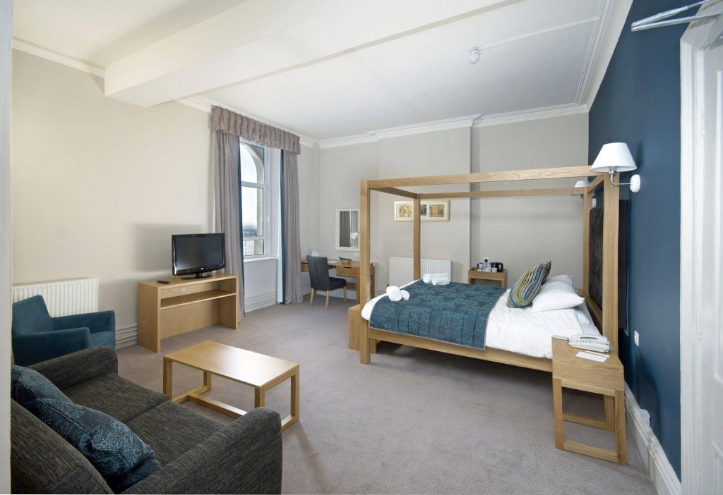 Фото The Grand Atlantic Hotel