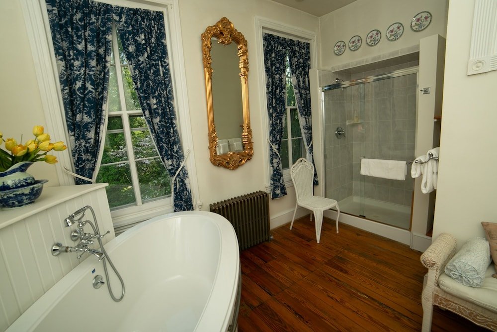 Фото Faunbrook Bed & Breakfast