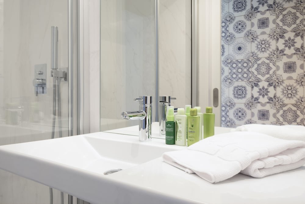 Фото Mouraria Lisboa Hotel