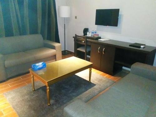Гостиница R&k Guest Palace в Кано