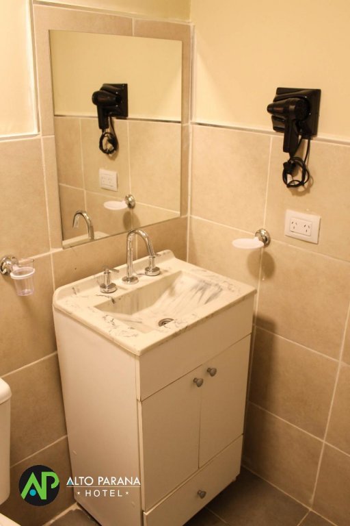 Фото Alto Parana Hotel