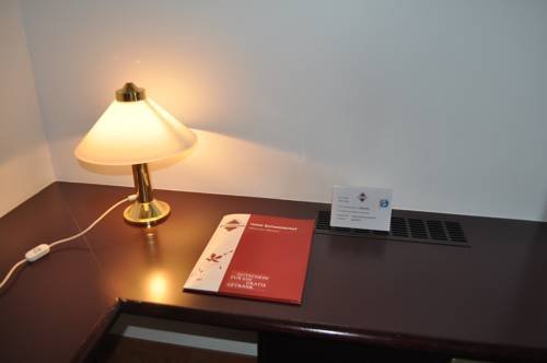 Фото Hotel Schweizerhof Wetzikon GmbH