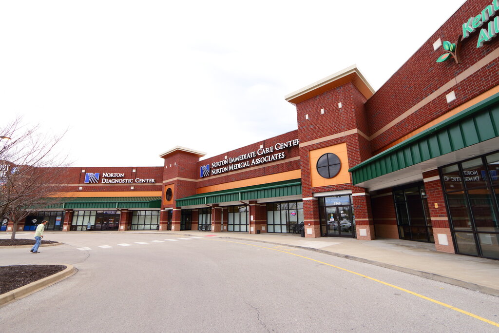 Medical center, clinic Norton Community Medical Associates - Fern Creek, Louisville, photo