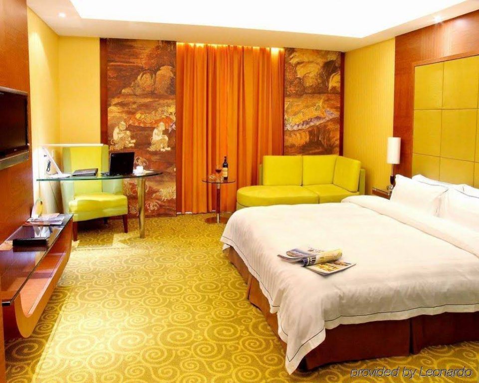 Фото BaseLIVING Wending Serviced Apartment