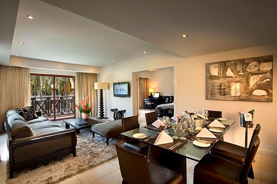 Фото Labadi Beach Hotel