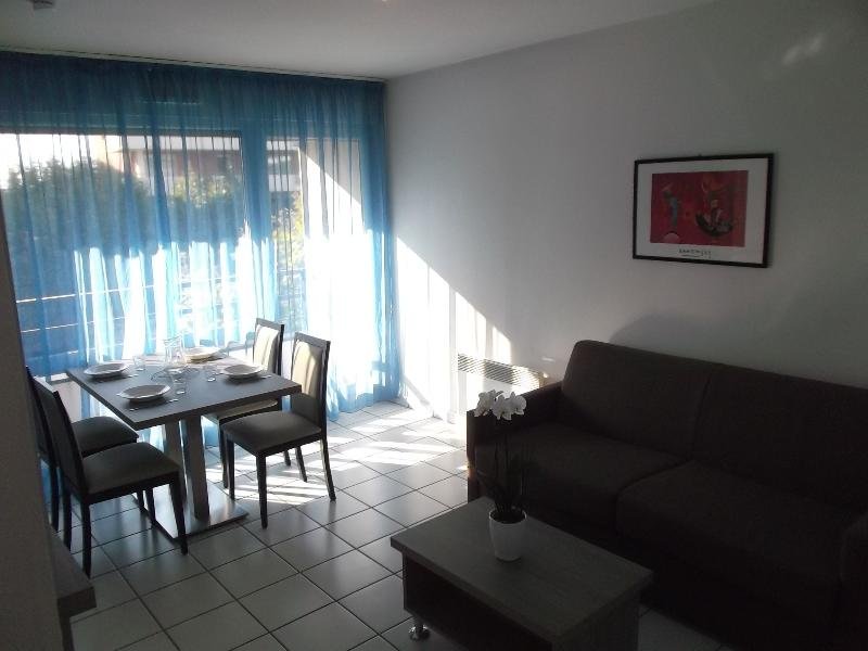 Фото Séjours & Affaires Clermont Ferrand Park République