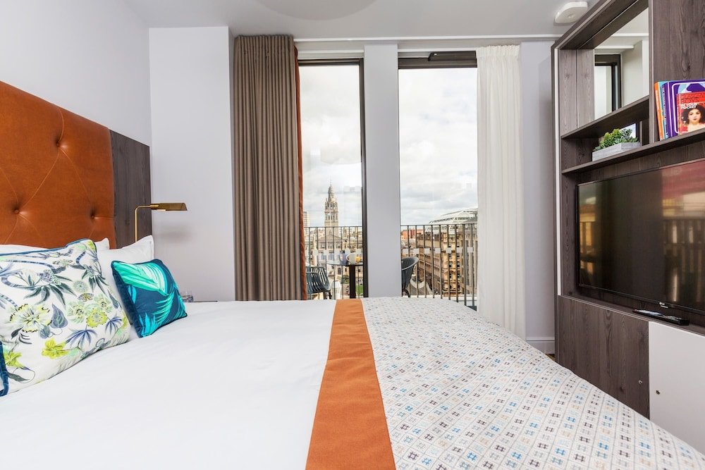 Фото Native Glasgow