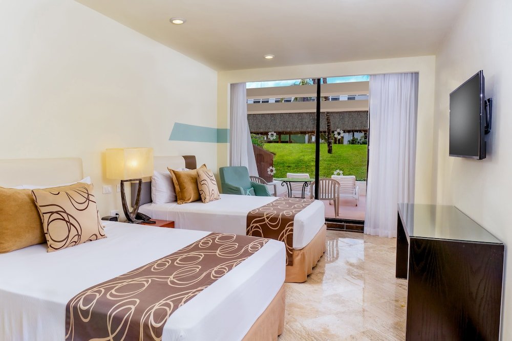 Фото Oh! Cancun On The Beach by Oasis