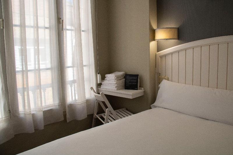 Фото Alda Miramar Rooms