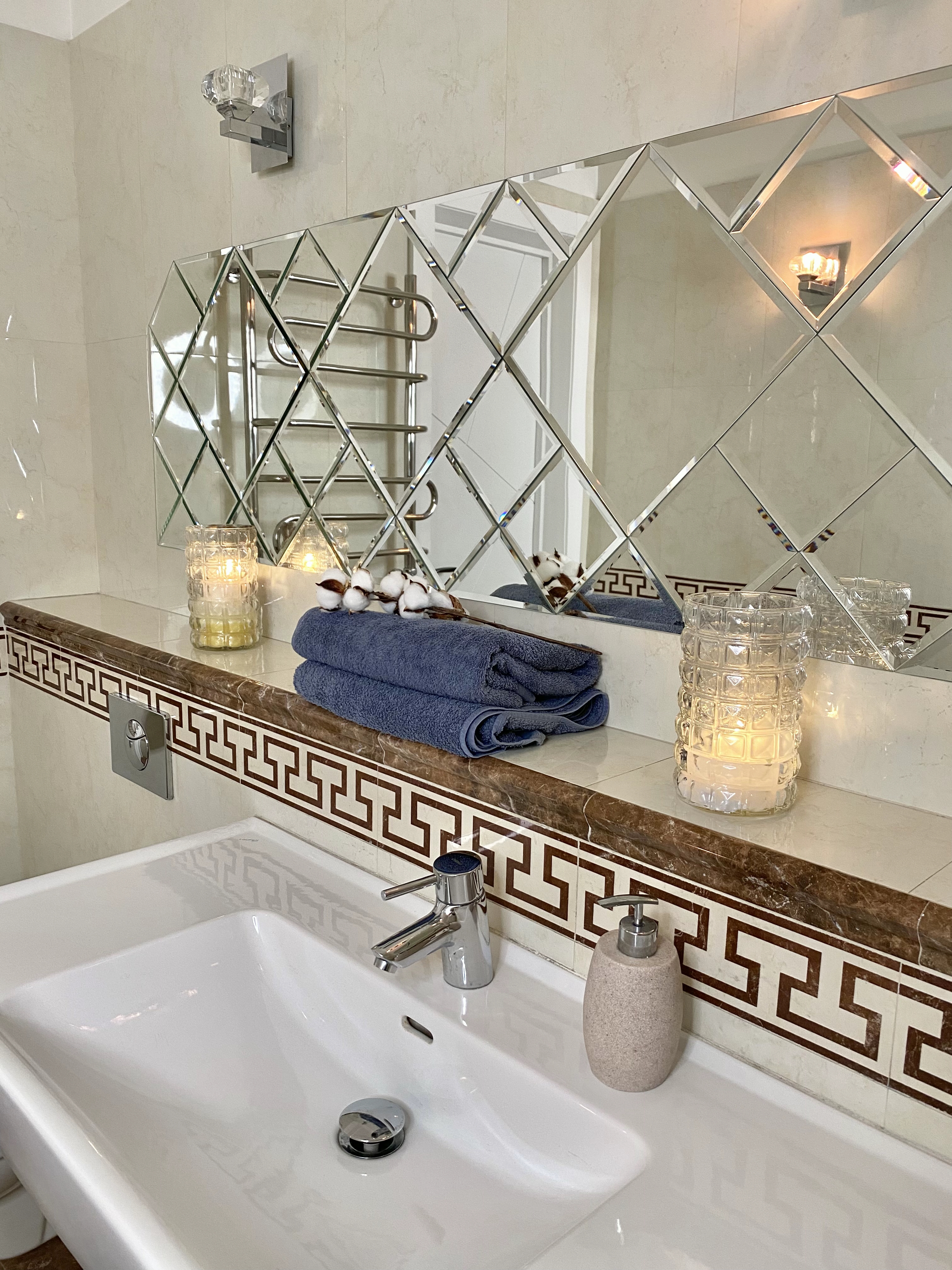 Фото Бэсэдэр