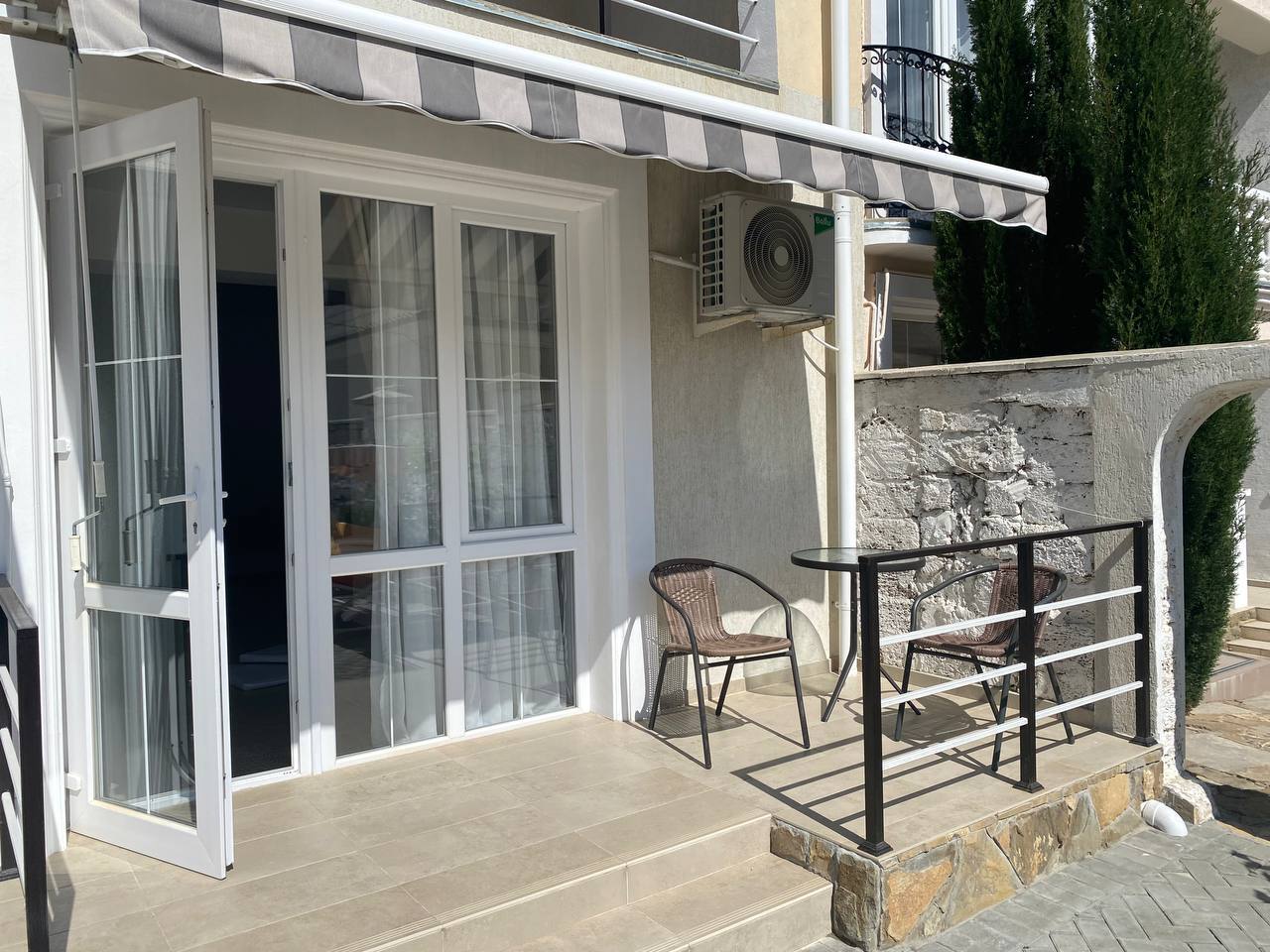 Фото Черноморофф