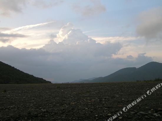 Фото High Valley Hotel