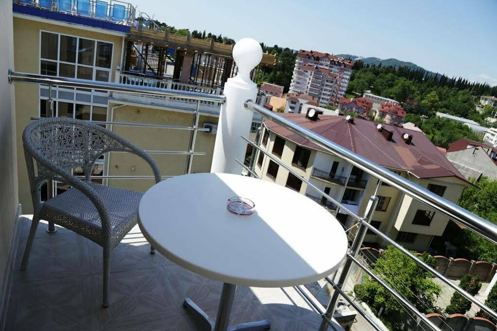 Hotel U Zapolyarya, Sochi, photo