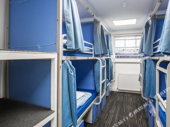 Фото Smart Russell Square Hostel