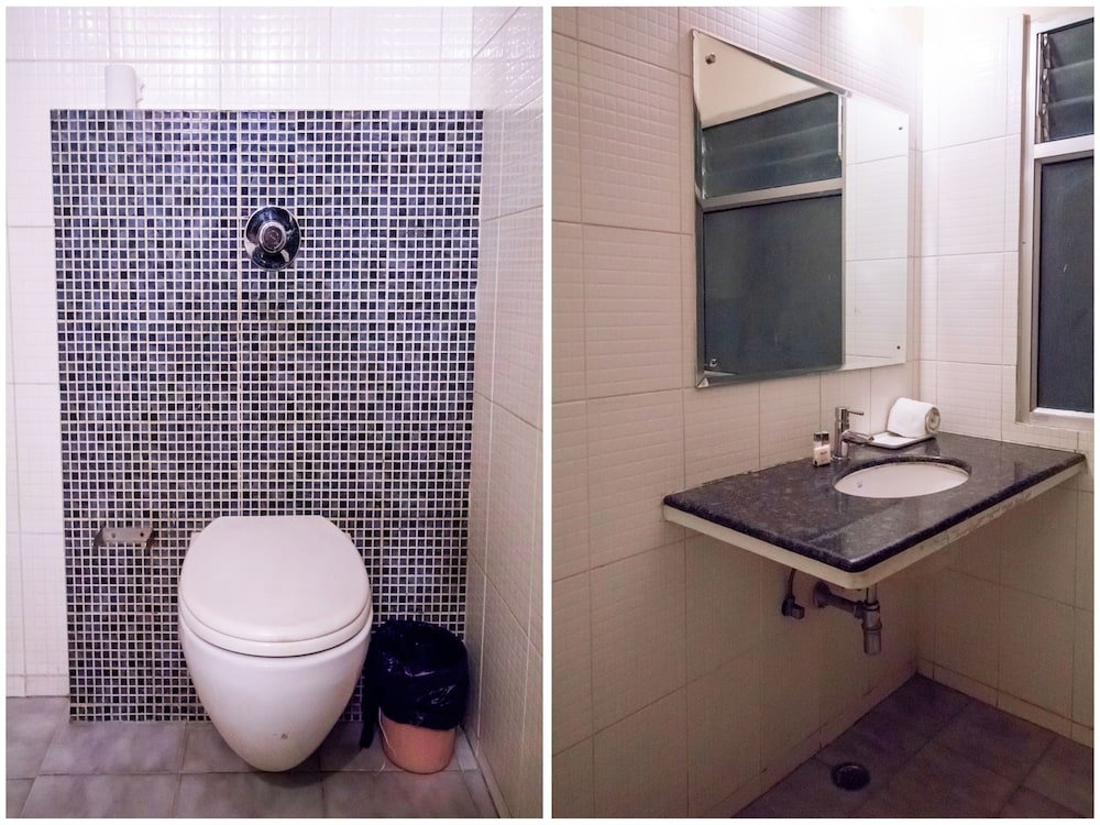 Фото Hotel Maharaja Residency