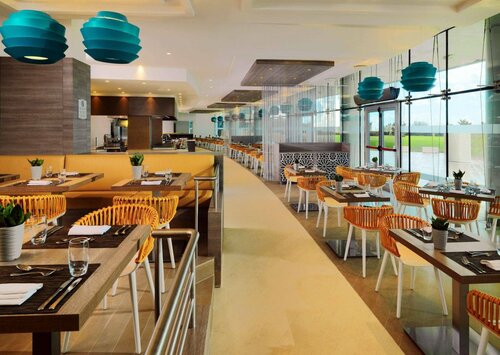 Гостиница Sheraton Club des Pins Resort