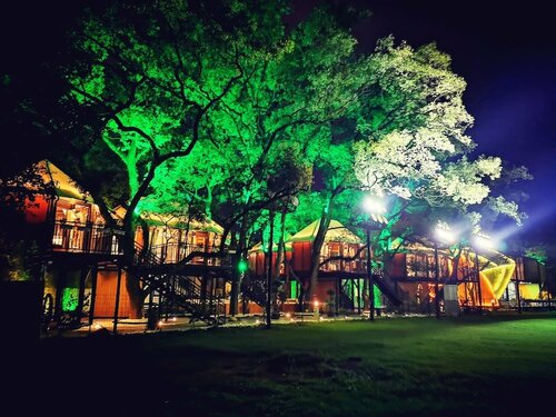 Гостиница Guilin Crystal Crescent Moon Hotel в Гуйлине