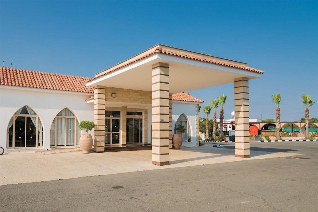 Фото Tsokkos Paradise Village