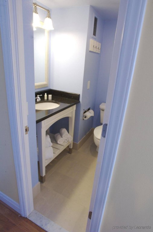 Фото Hotel Indigo Dallas Downtown