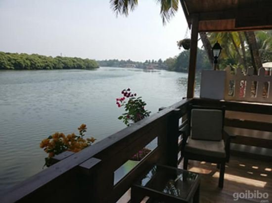 Фото Sal Riviera