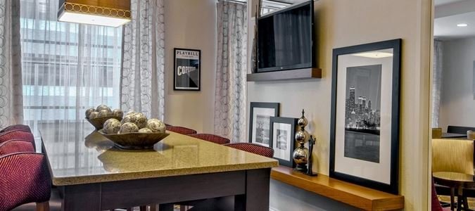 Фото Hampton Inn Majestic Chicago Theatre District