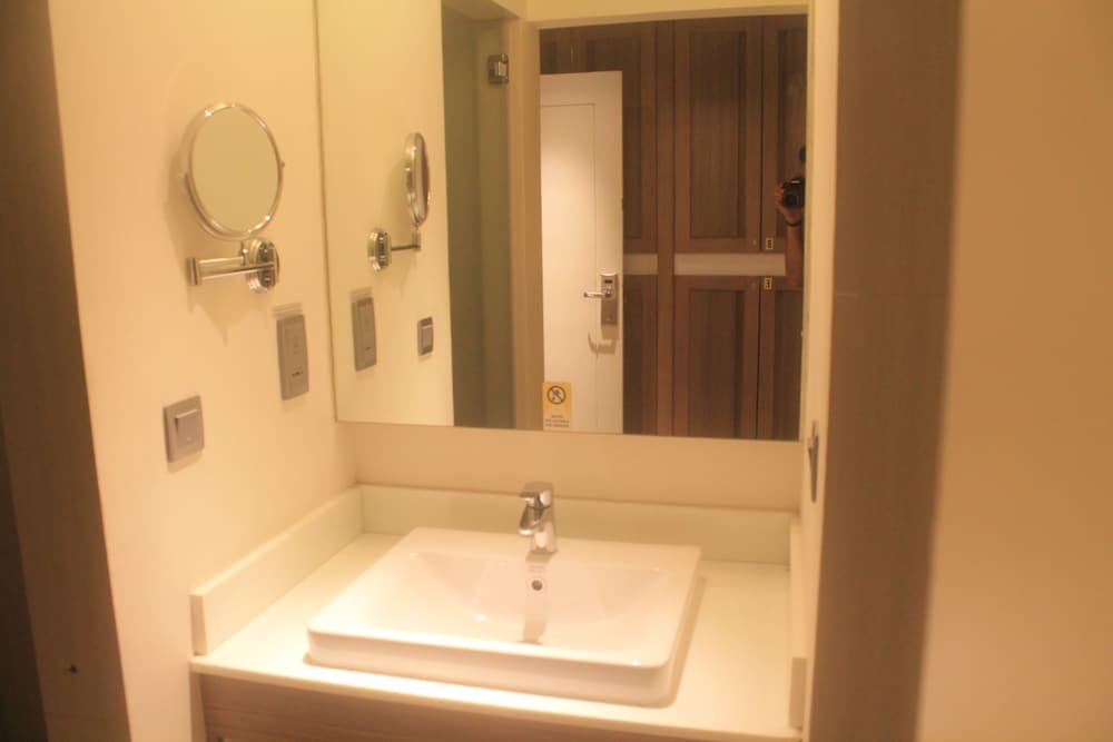 Фото Hotel Benilde Maison De La Salle