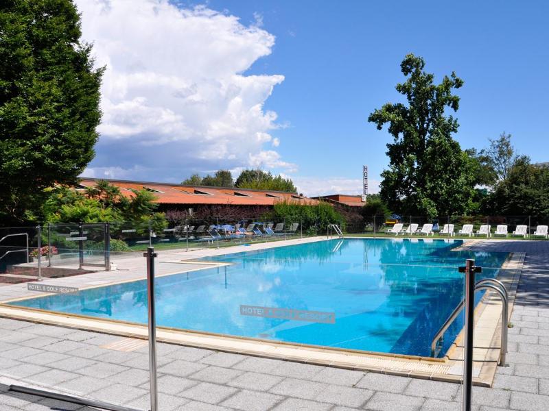 Фото Golf Hotel