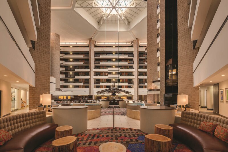 Гостиница Embassy Suites by Hilton Orlando International Drive Icon Park в Орландо
