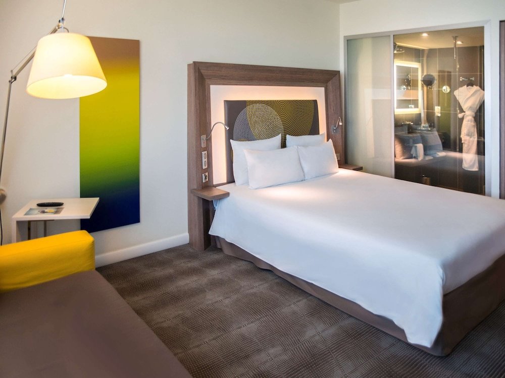 Фото Novotel Sofia