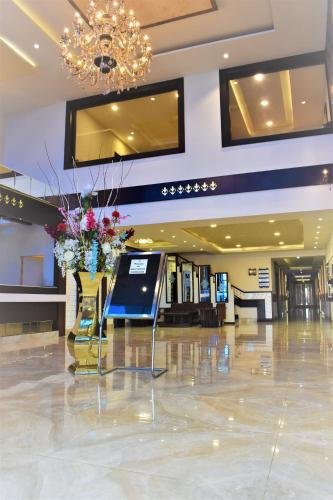 Фото Hotel Ashish Continental