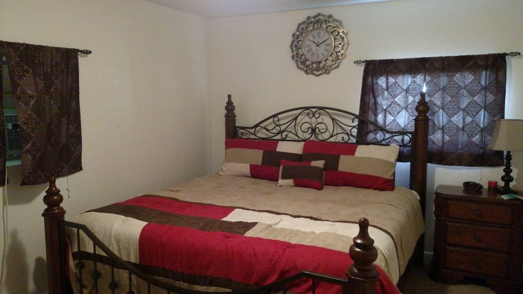 Фото Bryce Valley Lodging