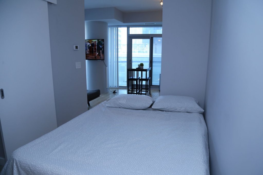 Фото Plush Residence Downtown