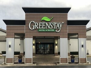 Greenstay Inn & Suites CourtView