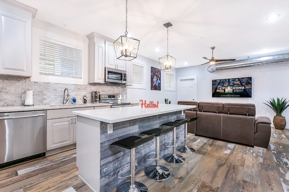 Фото Newly Renovated 4bd Penthouse