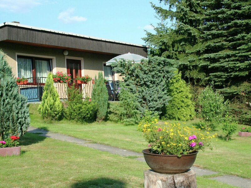 Small Holiday Home with Large Garden near Czech Border