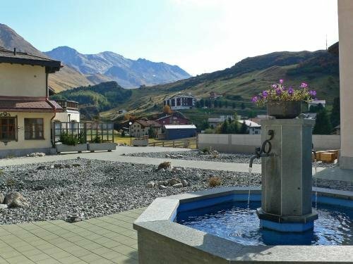 Hotel Utoring Plaz 030, Graubunden, photo