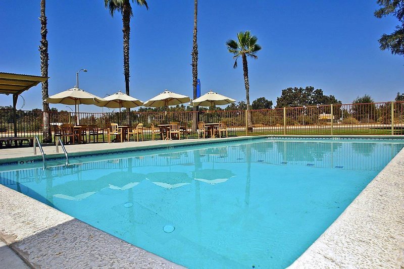 Фото Motel 6 Visalia, Ca