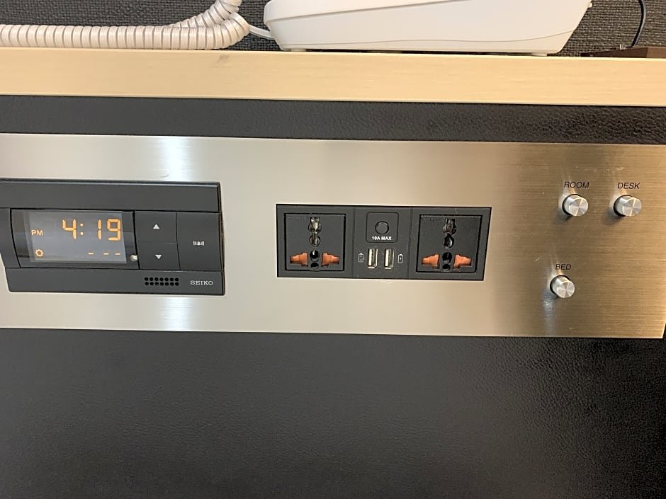 Фото R Hotels Inn Osaka Kita Umeda